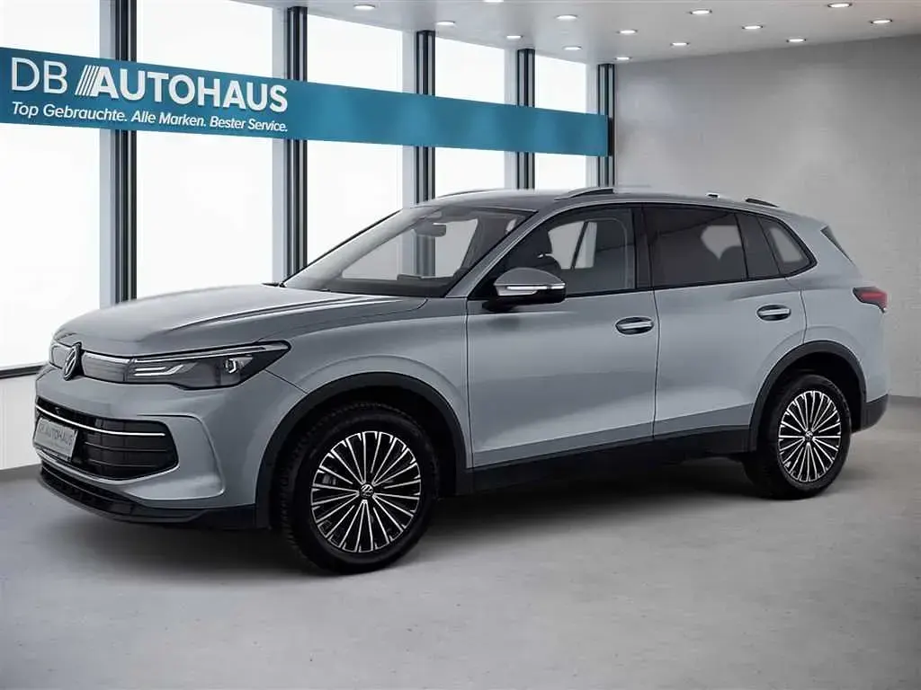 Gebraucht VW Tiguan Life 193 PS (141 kW) 2025 SUV