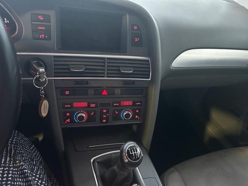 Usata Audi A6 177 CV (130 kW) 2004 Nero Berlina