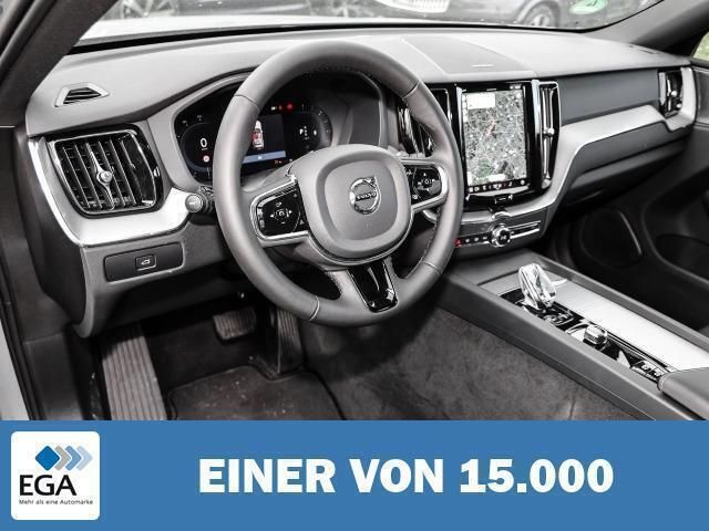 Gebraucht Volvo XC60 Plus 250 PS (183 kW) 2023 Grau SUV