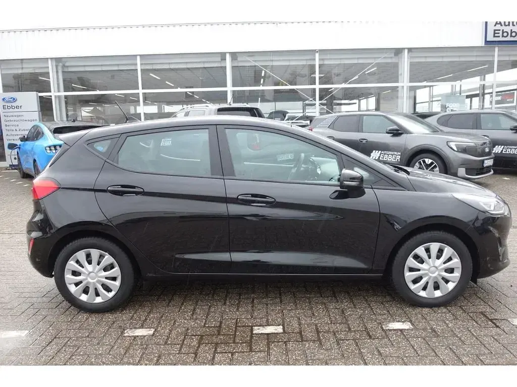 Gebraucht Ford Fiesta Cool & Connect 101 PS (74 kW) 2022 Schwarz Kleinwagen
