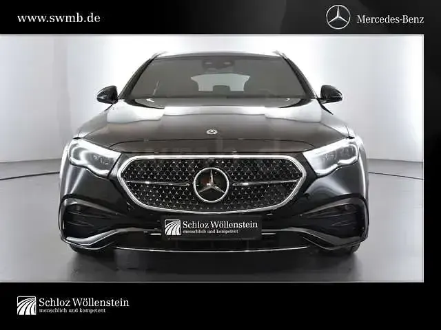 Gebraucht Mercedes E220 AMG 197 PS (144 kW) 2026 Schwarz Kombi