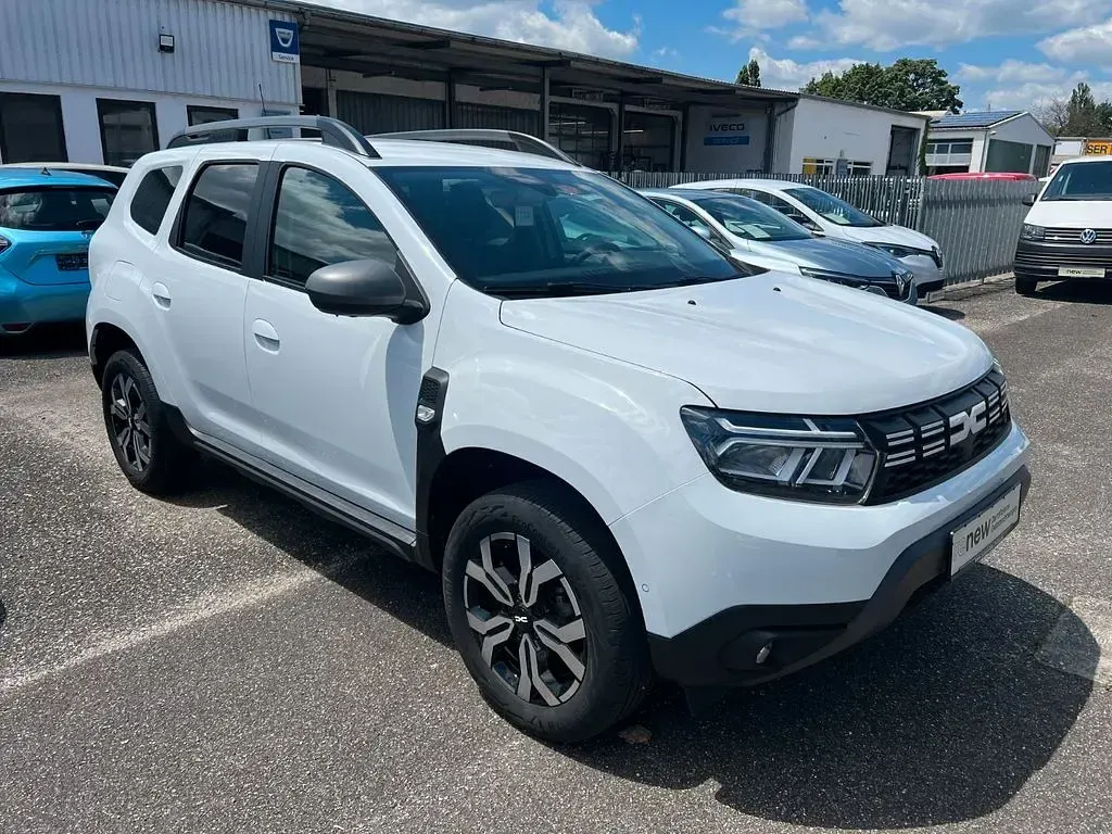 Gebraucht Dacia Duster Journey 131 PS (96 kW) 2023 Weiß SUV