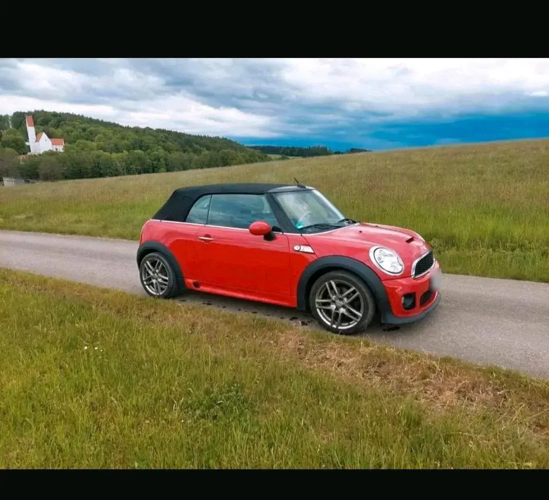 Gebraucht Mini Cooper S Cabriolet 190 PS (139 kW) 2011 Rot Cabrio