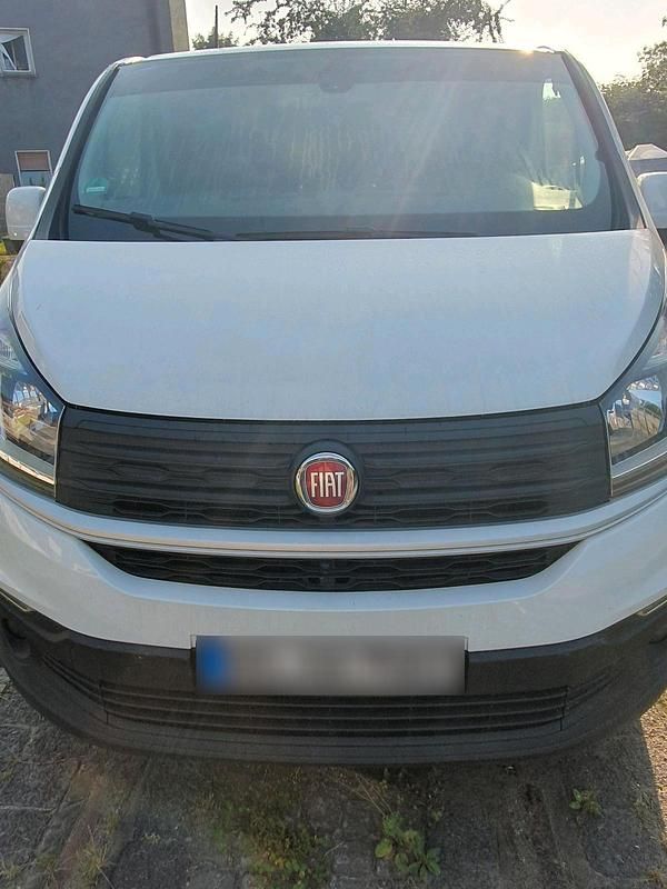 Gebraucht Renault Traffic 120 PS (88 kW) 2017 Van / Kleinbus