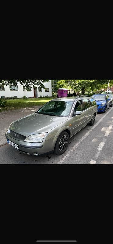 Grau Gebraucht 2004 Ford Mondeo Kombi | 1.000 € (Guter Preis) - Bild 1/4