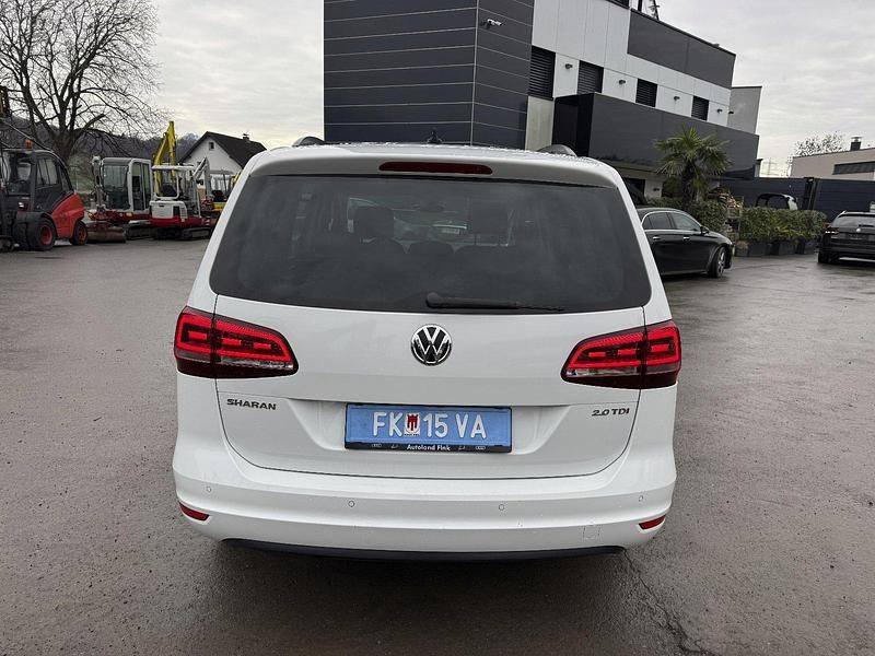Gebraucht VW Sharan Comfortline 184 PS (135 kW) 2015 Weiß Van / Kleinbus