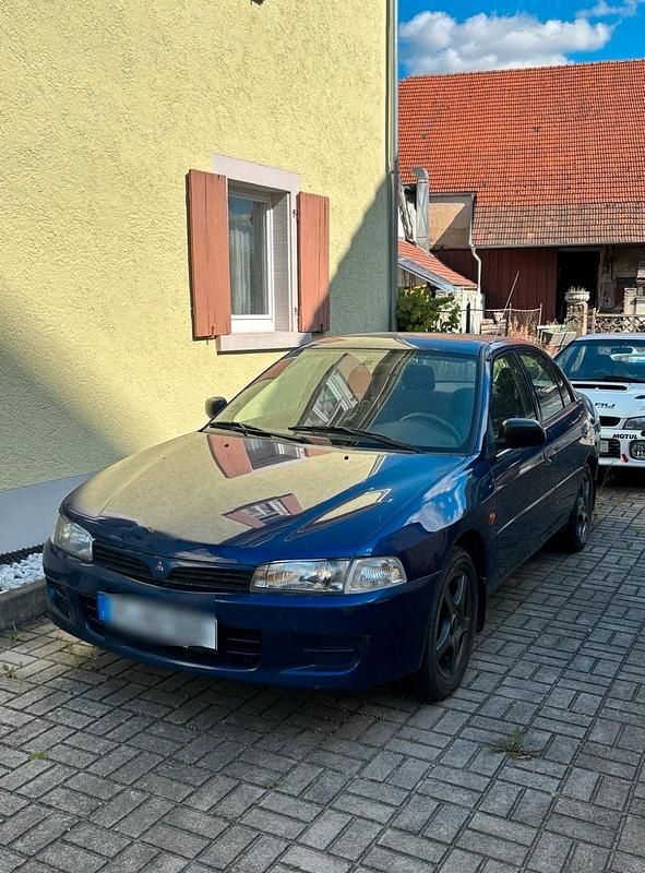 Blau Gebraucht 1998 Mitsubishi Lancer Limousine | 500 € - Bild 1/4