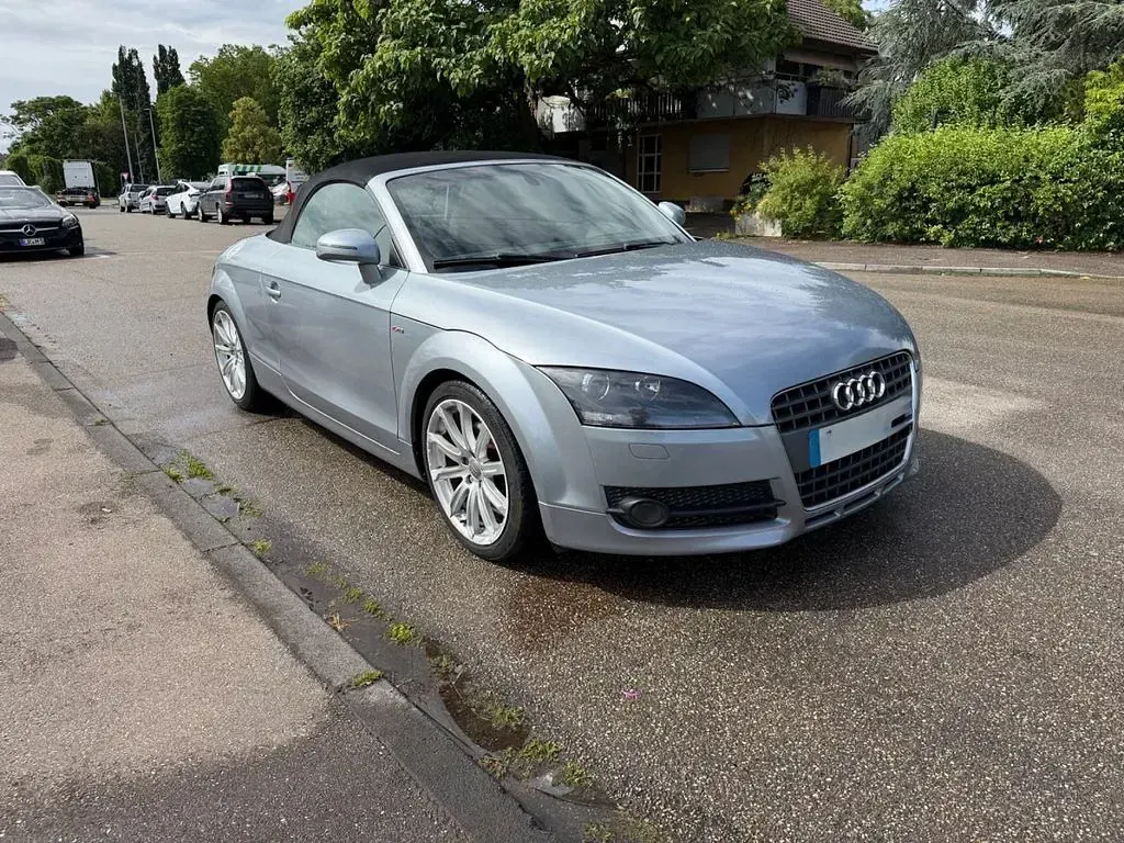 Gebraucht Audi TT Roadster S-Line 160 PS (117 kW) 2010 Silber Cabrio