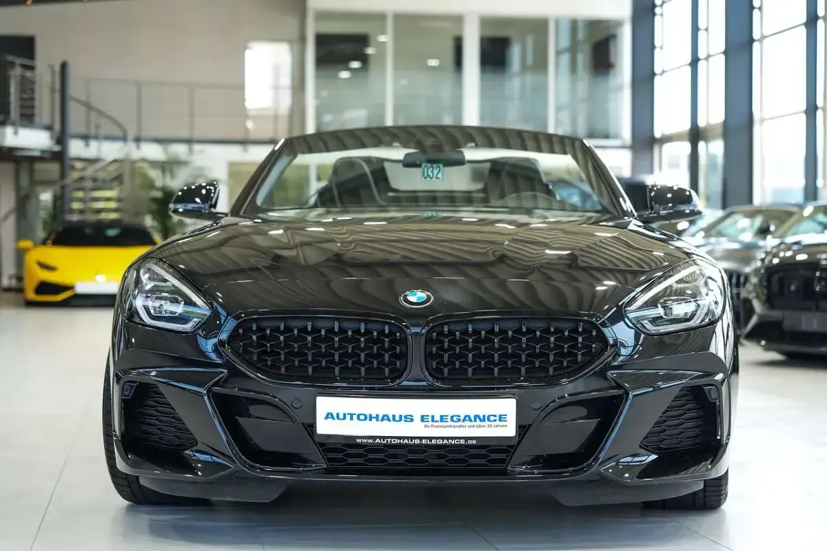 Gebraucht BMW Z4 Shadowline 258 PS (189 kW) 2022 Black sapphire metallic Cabrio