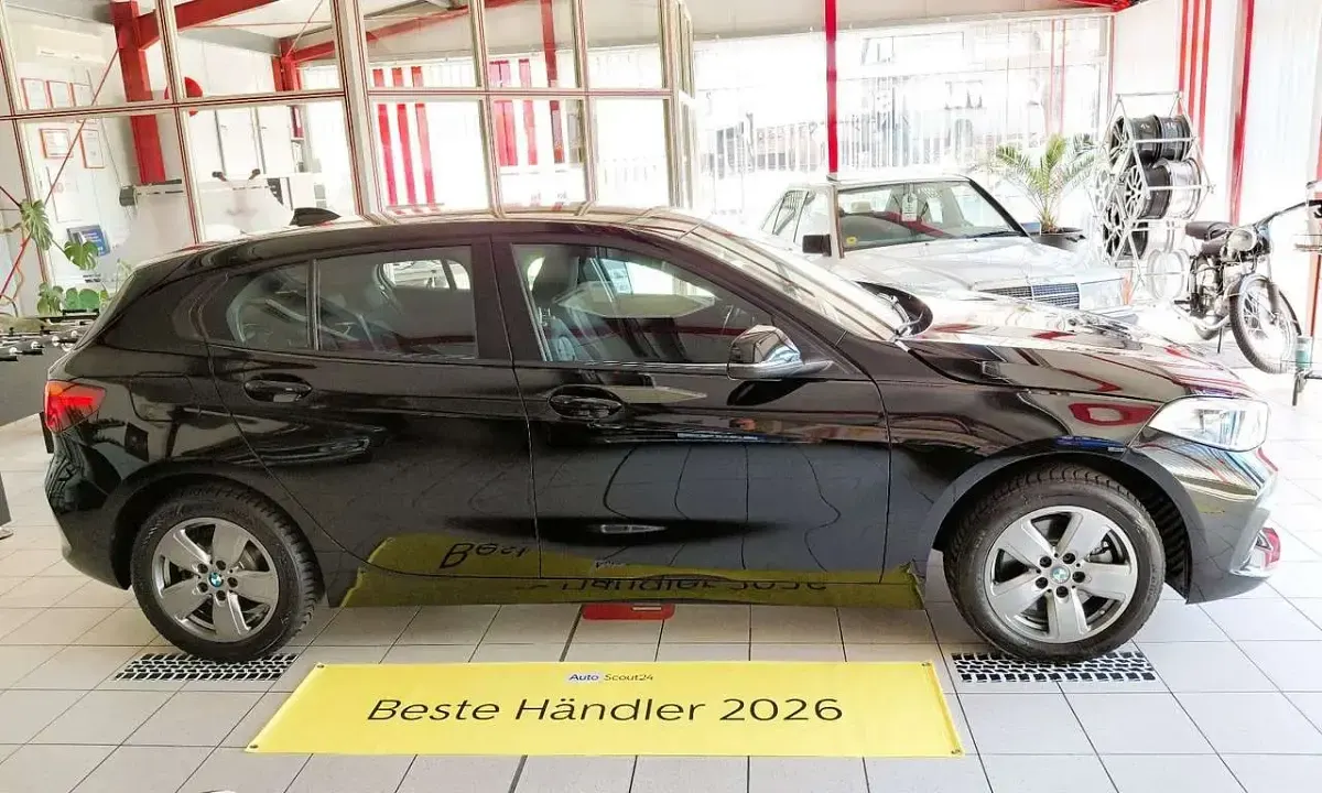 Używany BMW 116 109 KM (80 kW) 2023 Czarny Hatchback