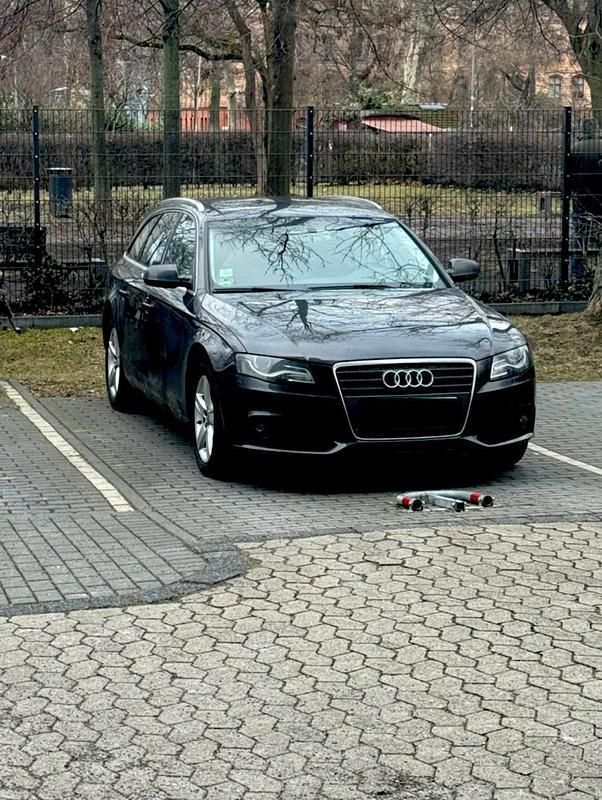 Gebraucht Audi A4 170 PS (125 kW) 2010 Schwarz Kombi