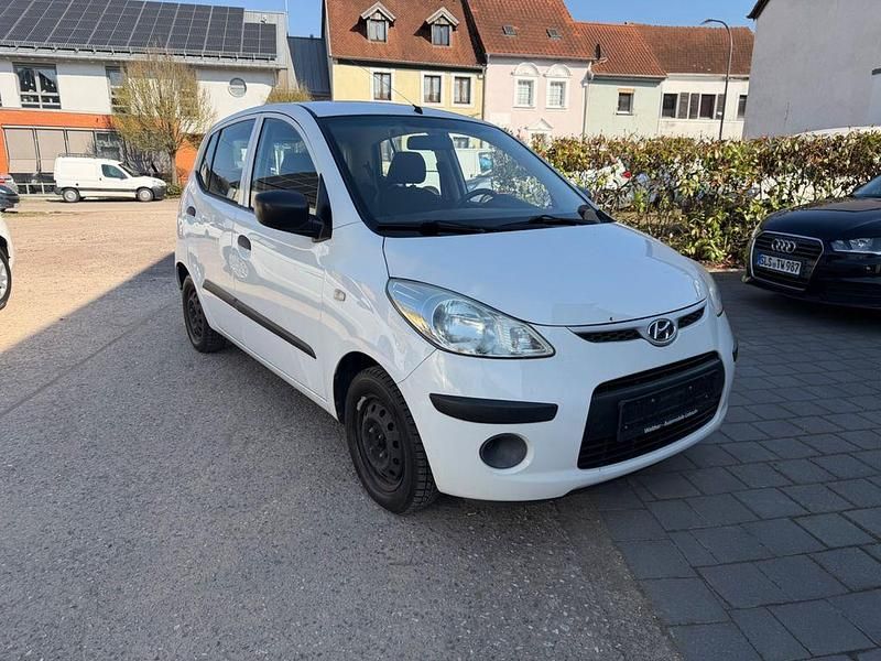 Gebraucht Hyundai i10 Edition+ 67 PS (49 kW) 2009 Weiß Kleinwagen