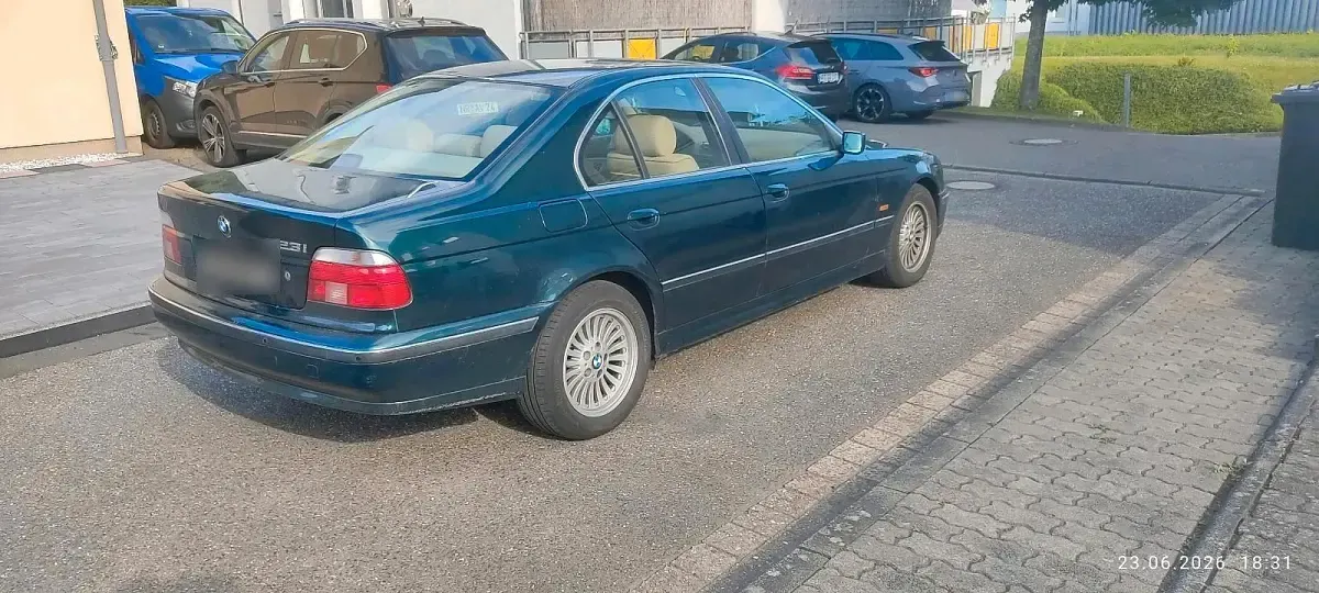 Gebraucht BMW 523 170 PS (125 kW) 1998 Grün Limousine