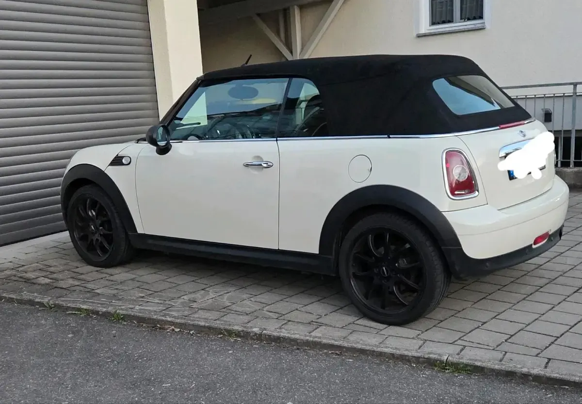 Gebraucht Mini One Cabriolet 98 PS (72 kW) 2010 Beige Cabrio
