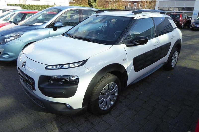 Weiß Gebraucht 2015 Citroën C4 Cactus Feel Kleinwagen | 7.990 € (Fairer Preis) - Bild 1/4