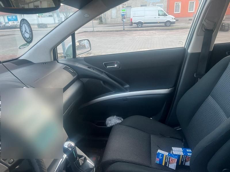 Gebraucht Toyota Corolla Verso 2008 Silber Van / Kleinbus