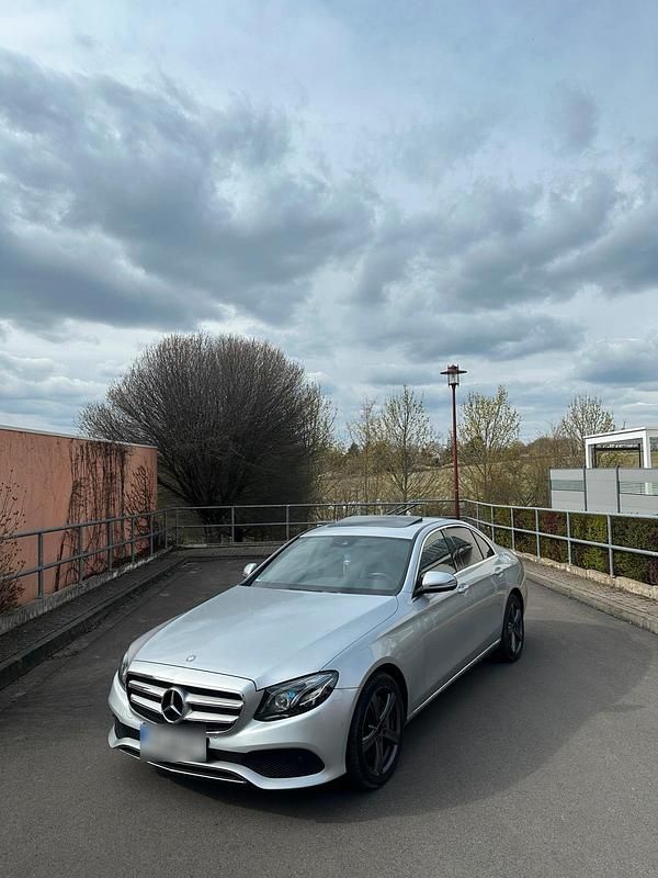 Second-hand Mercedes E400 333 CP (244 kW) 2016 Berlinǎ