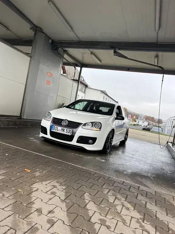 Gebraucht VW Golf V Edition 230 PS (169 kW) 2007 Weiß Limousine