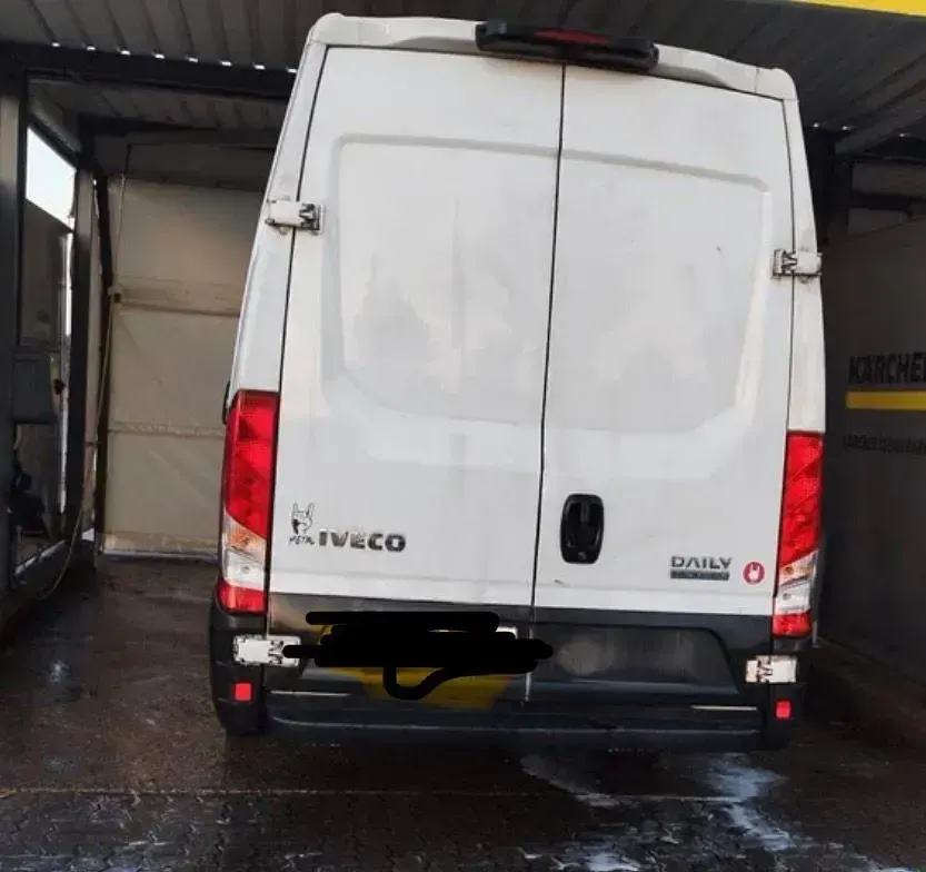 Gebraucht Iveco Daily 136 PS (100 kW) 2021 Weiß