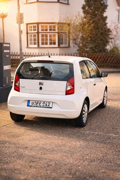 Gebraucht Seat Mii 60 PS (44 kW) 2012 Weiß Kleinwagen