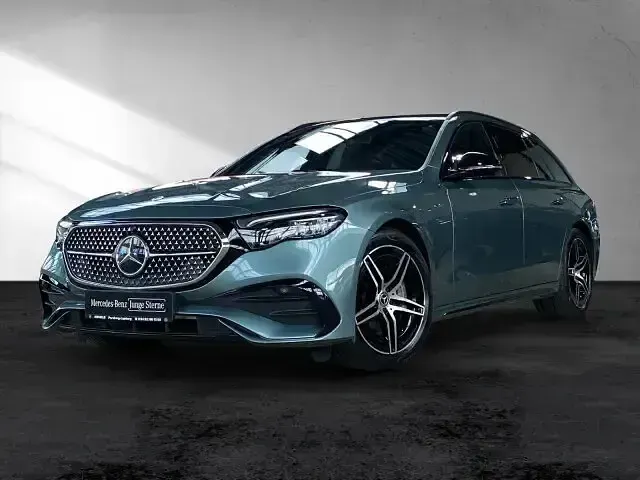 Gebraucht Mercedes E300 AMG 360 PS (264 kW) 2025 Verdesilber (metallic) Kombi