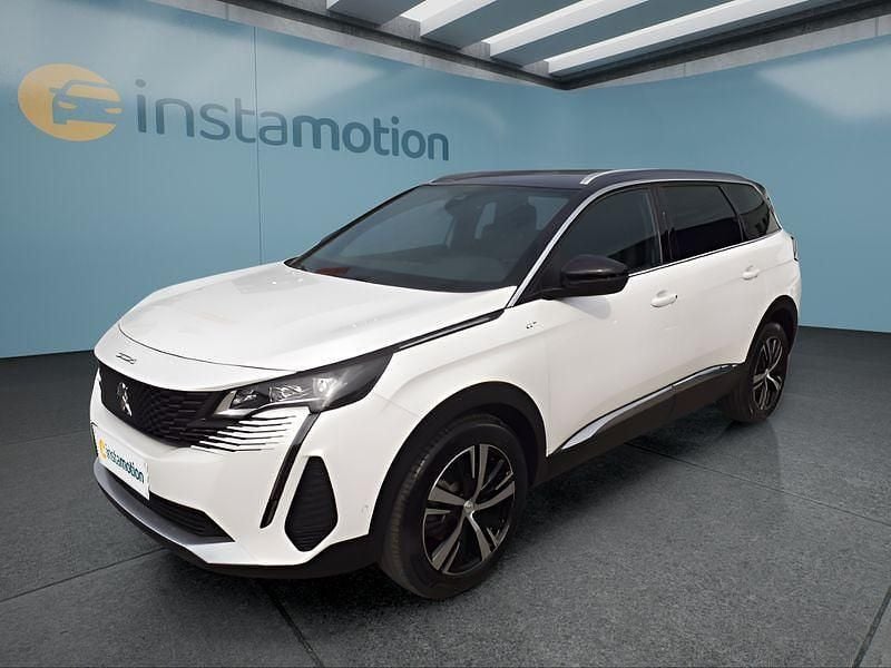 Weiß Gebraucht 2023 Peugeot 5008 Van / Kleinbus | 31.799 € (Fairer Preis) - Bild 1/1