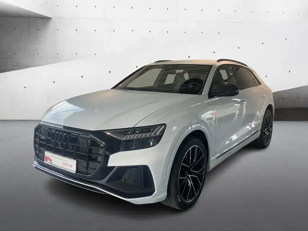Gebraucht Audi Q8 Competition 286 PS (210 kW) 2023 Gletscherweiß metallic SUV