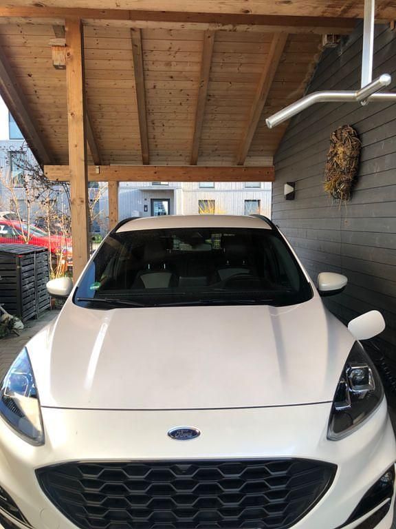 Gebraucht Ford Kuga ST-Line 224 PS (164 kW) 2022 Weiß SUV