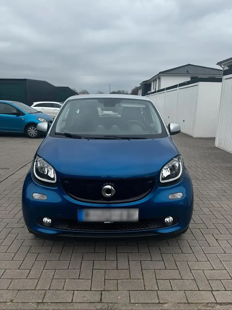 Gebraucht Smart ForFour 90 PS (66 kW) 2018 Blau Kleinwagen