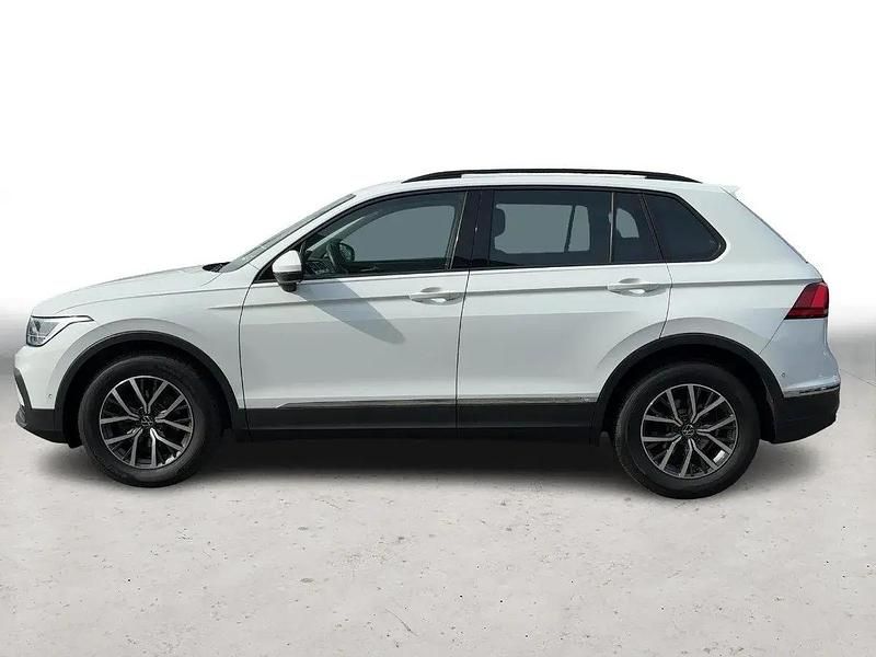 Gebraucht VW Tiguan Life 110 PS (80 kW) 2023 Weiß SUV