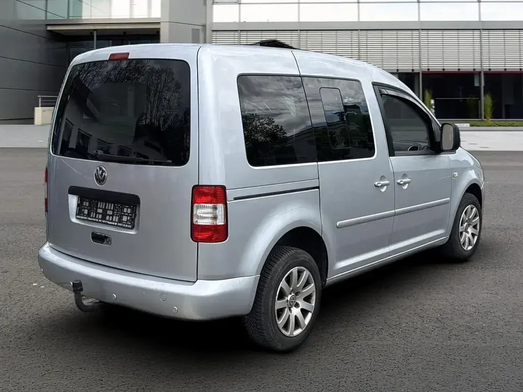 Gebraucht VW Caddy Life 105 PS (77 kW) 2007 Silber Van / Kleinbus