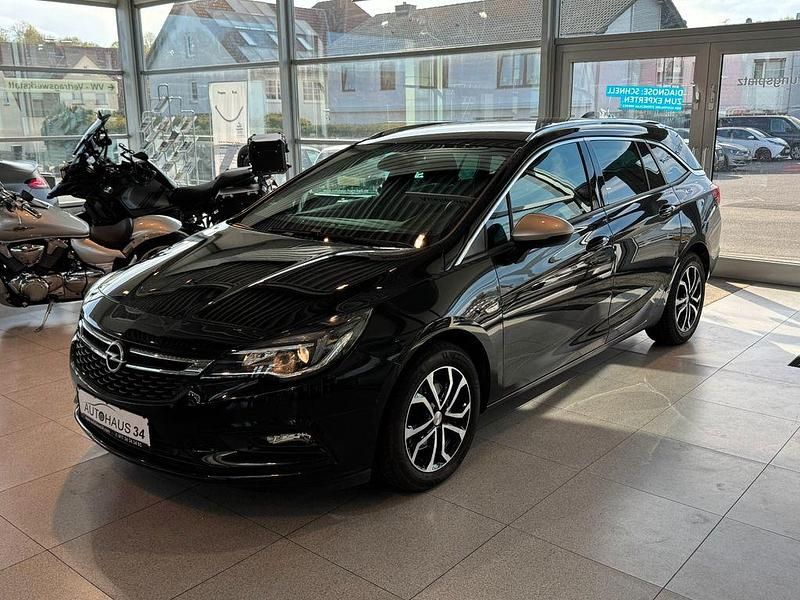 Gebraucht Opel Astra Dynamic 125 PS (91 kW) 2016 Schwarz Kombi