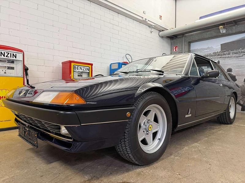 Second-hand Ferrari 400 310 CP (228 kW) 1982 Albastru Berlinǎ