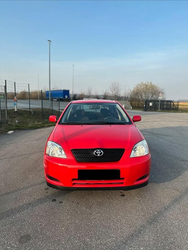 Gebraucht Toyota Corolla 97 PS (71 kW) 2002 Rot Kleinwagen