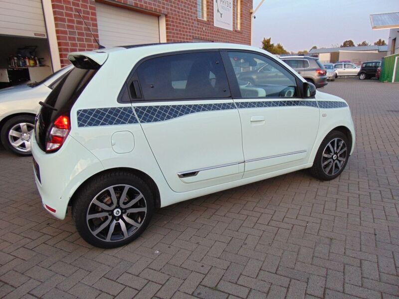 Gebraucht Renault Twingo 90 PS (66 kW) 2017 Pistaziengrün Kleinwagen