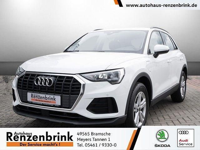 Weiß Gebraucht 2022 Audi Q3 Business SUV | 28.447 € (Fairer Preis) - Bild 1/4