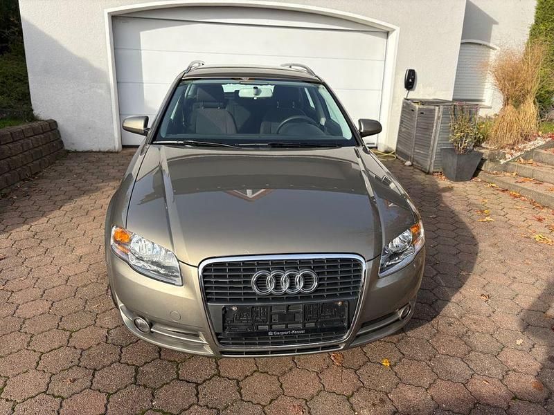 Gebraucht Audi A4 102 PS (75 kW) 2005 Braun Kombi