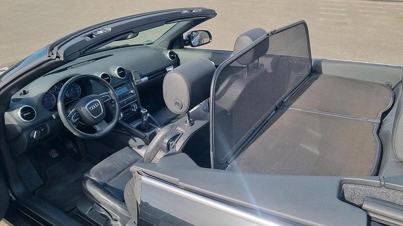 Gebraucht Audi A3 Cabriolet Ambition 140 PS (102 kW) 2011 Schwarz Cabrio