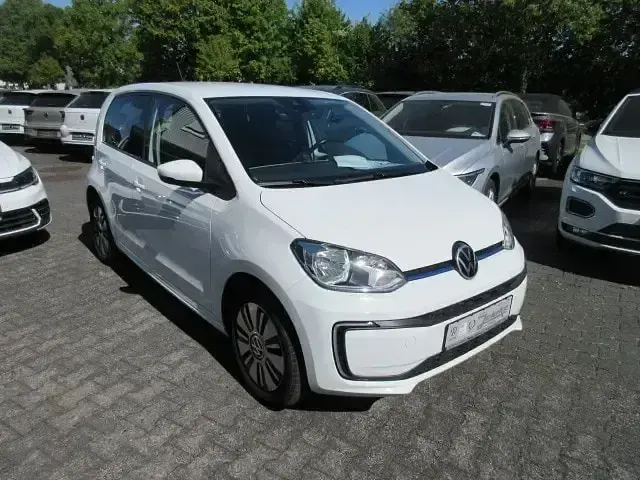 Second-hand VW e-up! Style 61 kW (83 CP) 2022 Alb Hatchback