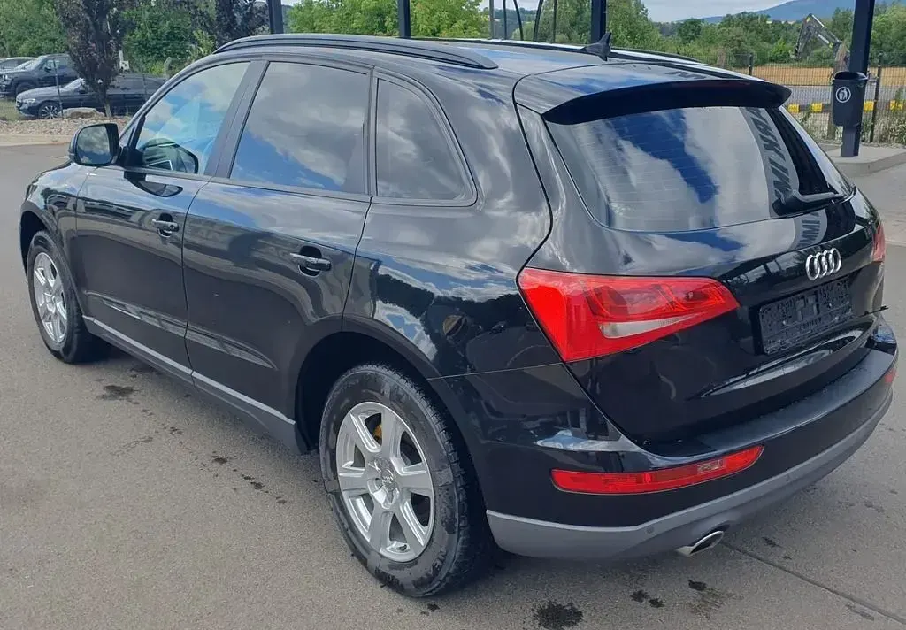 Gebraucht Audi Q5 143 PS (105 kW) 2012 Schwarz SUV