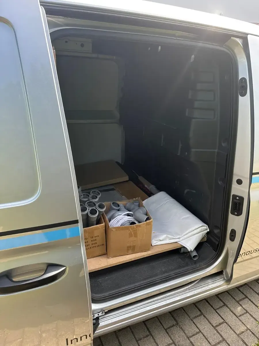 Gebraucht VW Caddy 150 PS (110 kW) 2023 Silber Van / Kleinbus