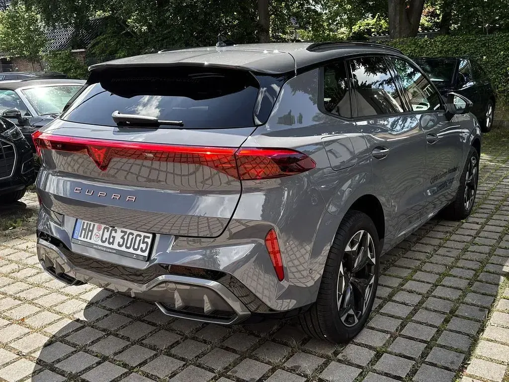 Gebraucht Cupra Terramar 204 PS (150 kW) 2026 Graphene grau SUV
