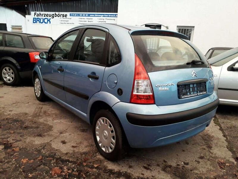 Gebraucht Citroën C3 Style 73 PS (53 kW) 2007 Lack blau lucia/metallic Kleinwagen