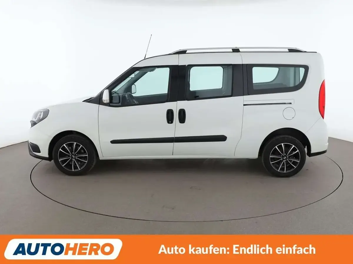Gebraucht Fiat Doblò 120 PS (88 kW) 2018 Bianco banchisa/pack Van / Kleinbus