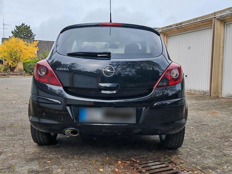 Second-hand Opel Corsa 80 CP (58 kW) 2009 Negru Hatchback