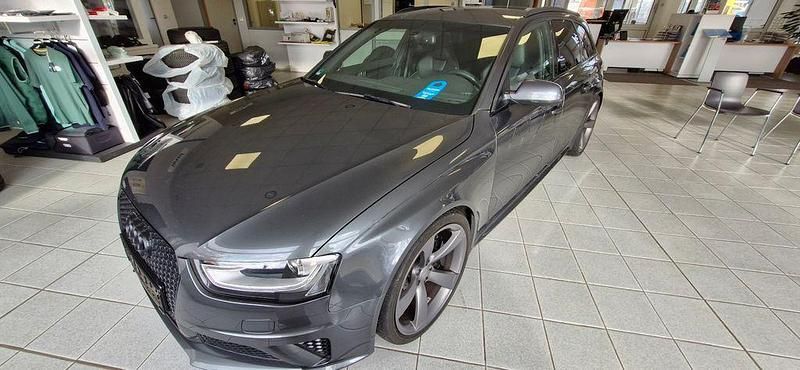 Grau Gebraucht 2014 Audi RS4 Sport Kombi | 37.870 € (Superpreis) - Bild 1/1