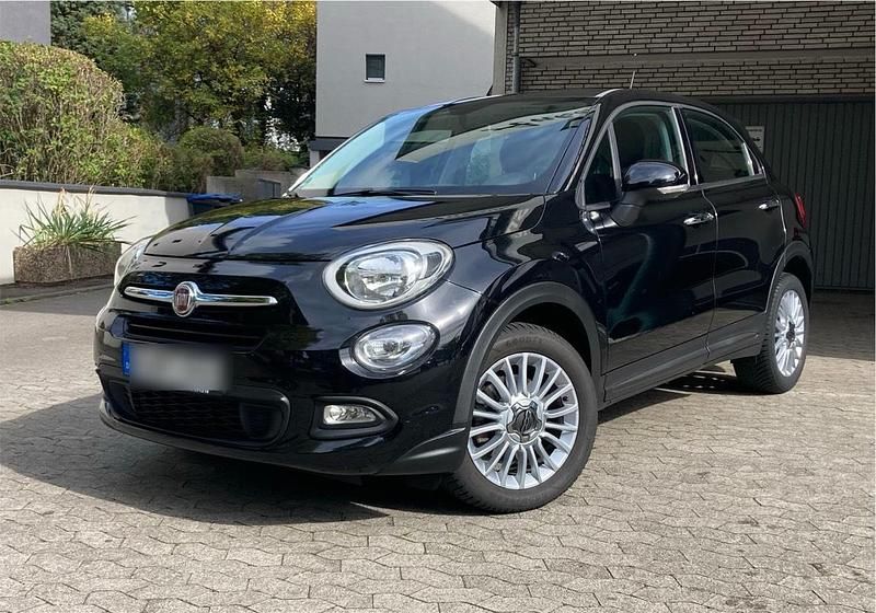 Schwarz Gebraucht 2018 Fiat 500X Pop Star SUV | 11.400 € (Guter Preis) - Bild 1/4