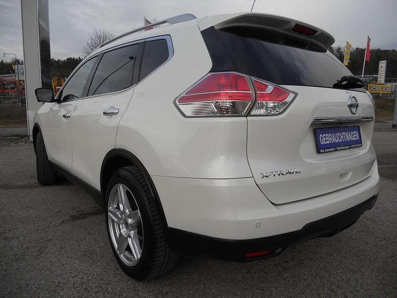 Gebraucht Nissan X-Trail 360º 131 PS (96 kW) 2016 Weiß SUV