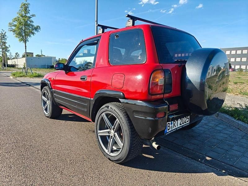 Gebraucht Toyota RAV4 129 PS (94 kW) 1995 Rot SUV