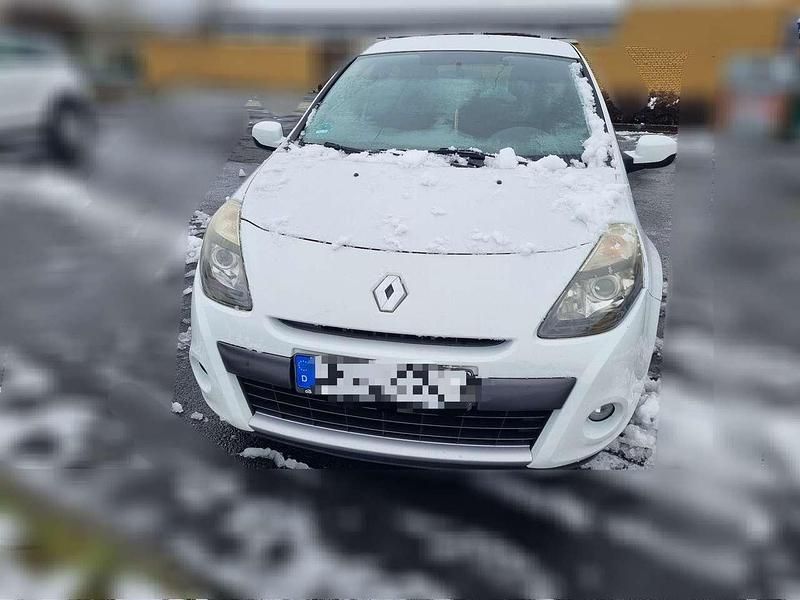 Gebraucht Renault Clio II Dynamique 101 PS (74 kW) 2009 Limousine